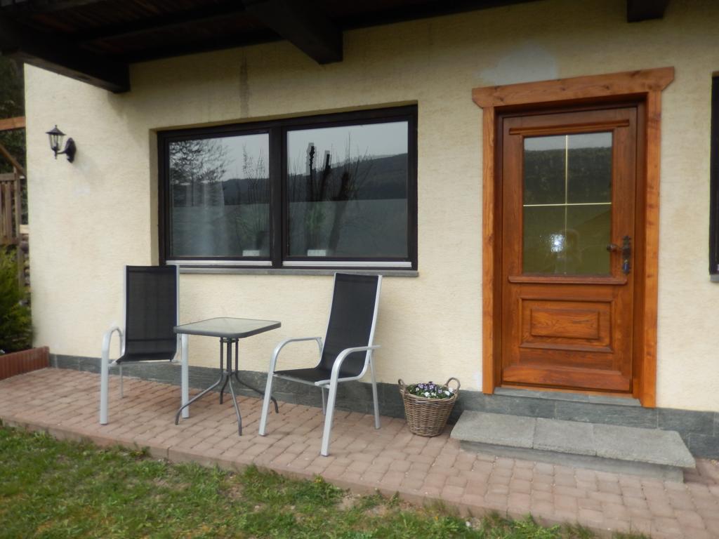 Apartamento Haus Am Wald Steindorf am Ossiacher See Exterior foto